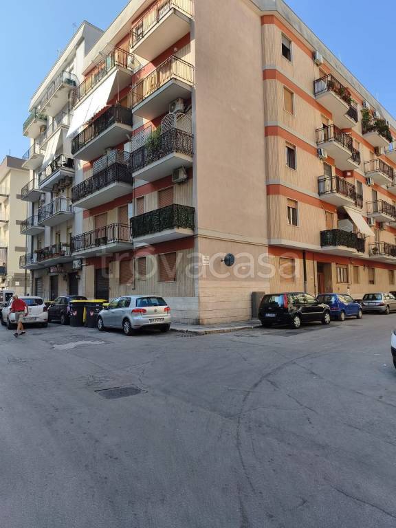 appartamento in affitto a Trani in zona Borgo Ottocentesco