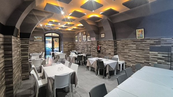 locale commerciale in affitto a Trani in zona Borgo Medievale