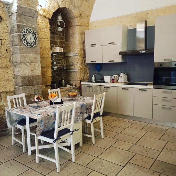 appartamento in affitto a Trani in zona Borgo Medievale