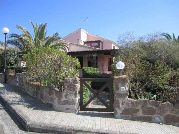 casa indipendente in affitto a Calasetta