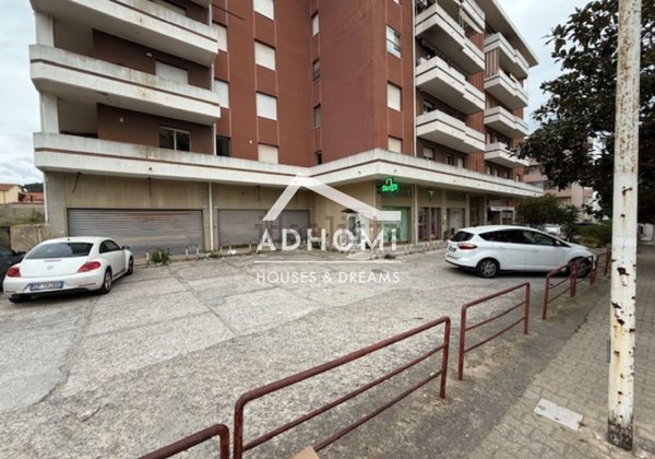 locale commerciale in affitto a Carbonia