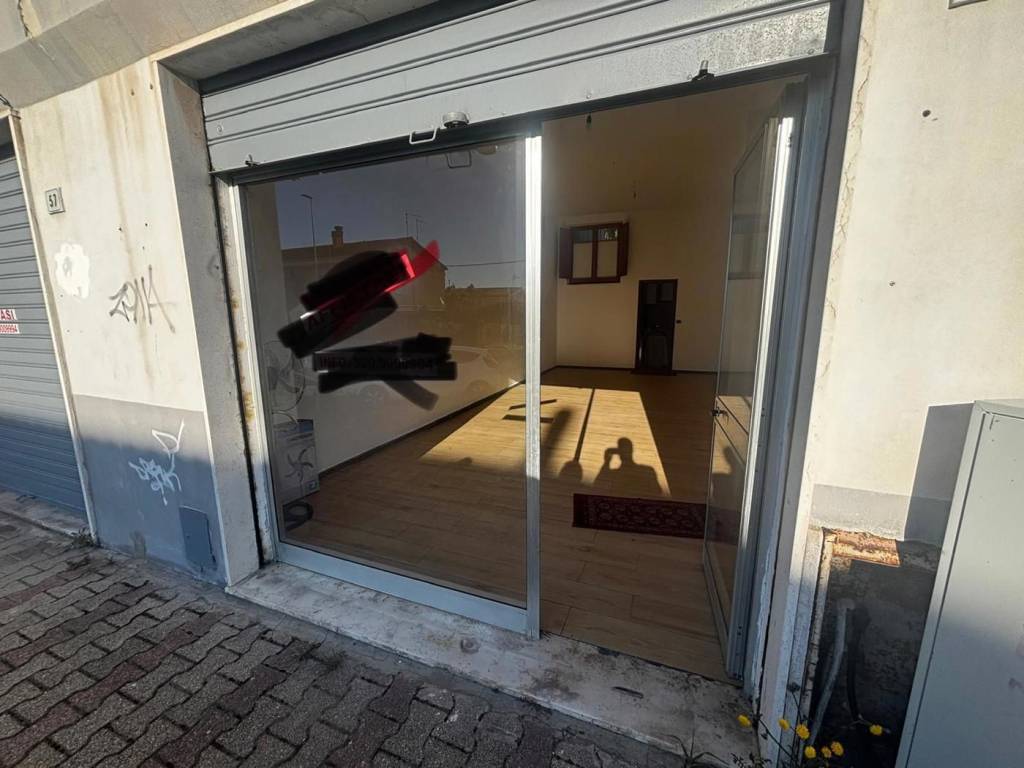 negozio in affitto a Carbonia