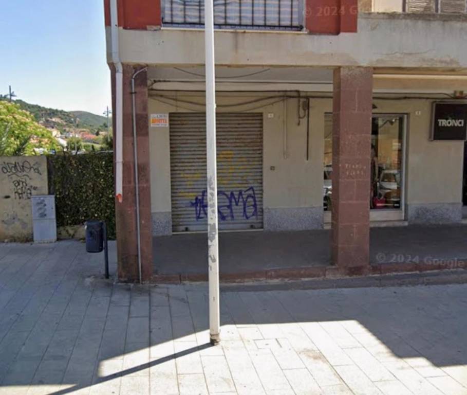 negozio in affitto a Carbonia