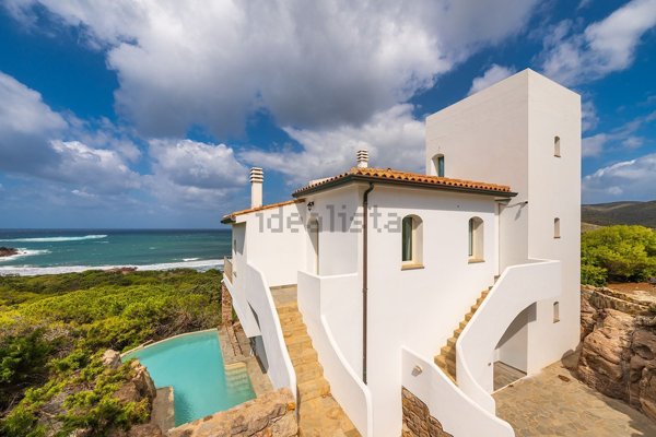 casa indipendente in affitto a Carloforte