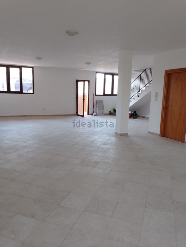 locale commerciale in affitto a Dolianova