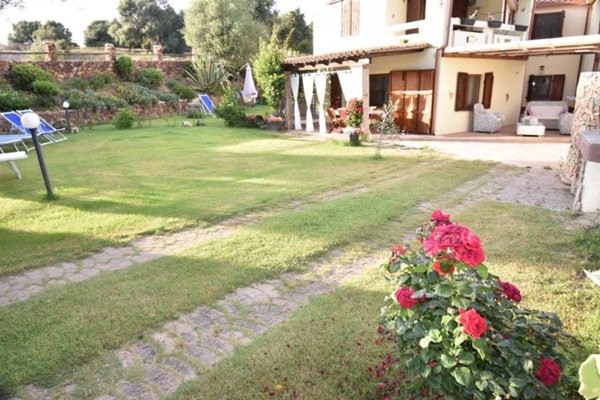 casa indipendente in affitto a Domus de Maria in zona Chia
