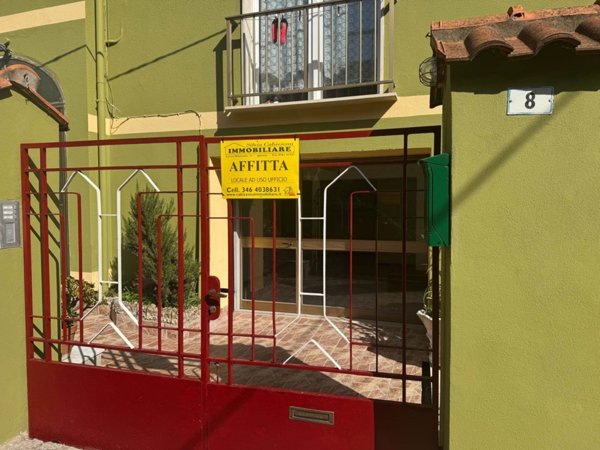 negozio in affitto ad Iglesias