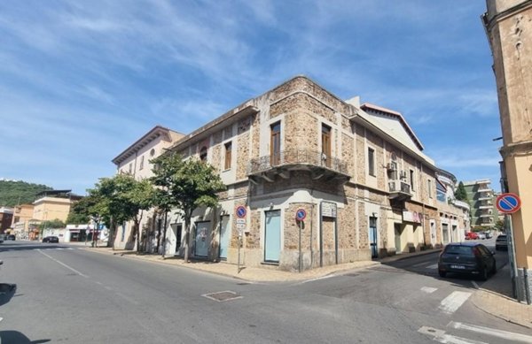 locale commerciale in affitto ad Iglesias