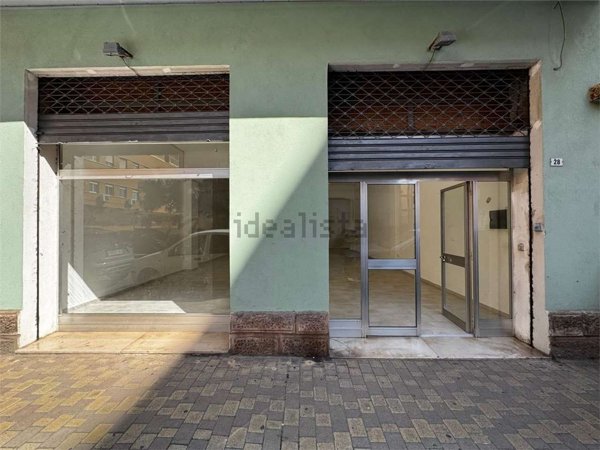 locale commerciale in affitto ad Iglesias
