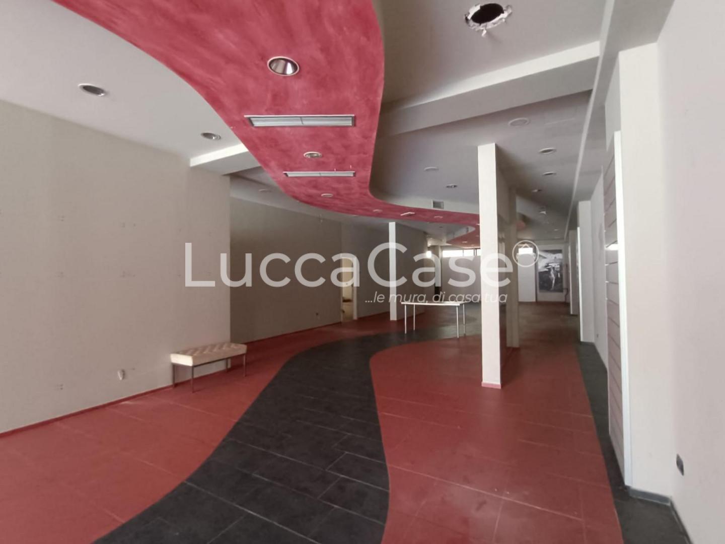 locale commerciale in affitto a San Vito