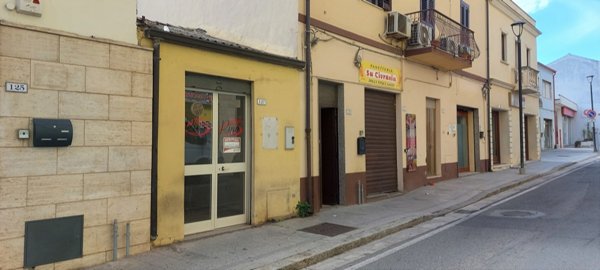 locale commerciale in affitto a Sanluri