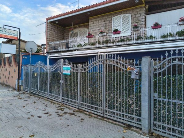 locale commerciale in affitto a Sanluri