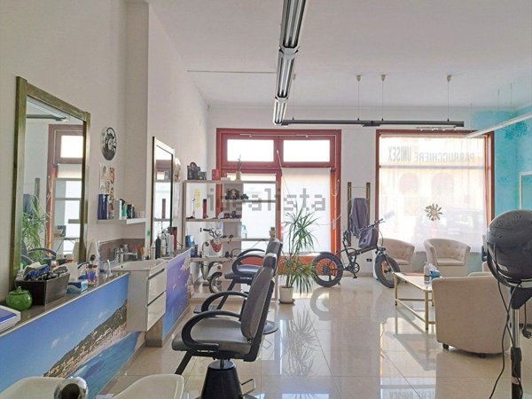 locale commerciale in affitto a Sanluri in zona Sanluri Stato