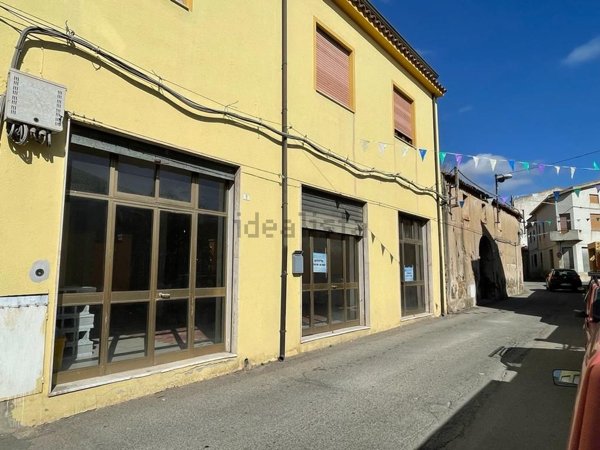 locale commerciale in affitto a Villaputzu