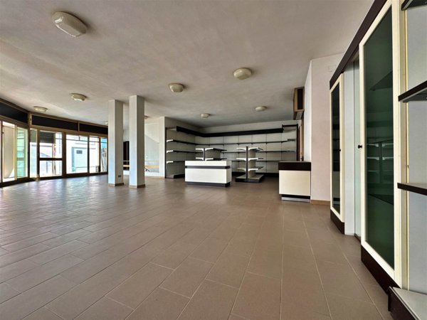 negozio in affitto a Villasor