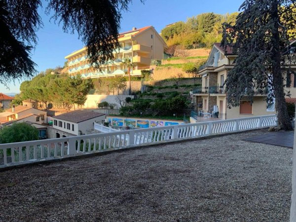 appartamento in affitto a Bordighera