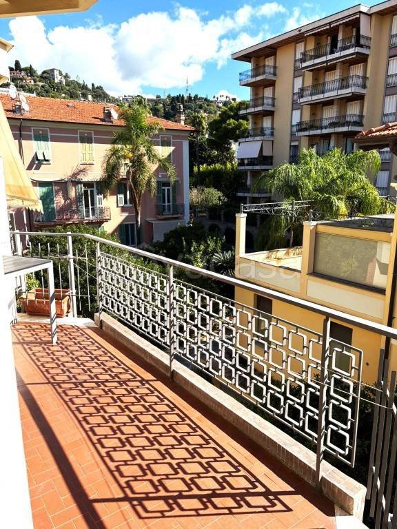 appartamento in affitto a Bordighera