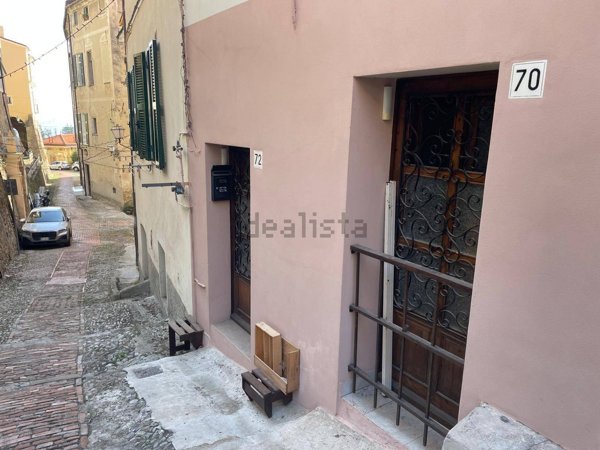 quadrivano in affitto a Bordighera