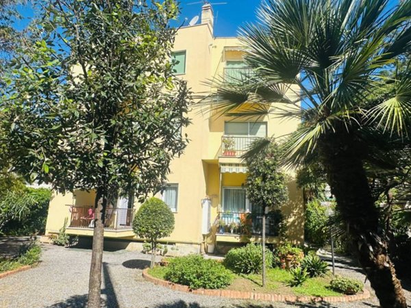 appartamento in affitto a Diano Arentino