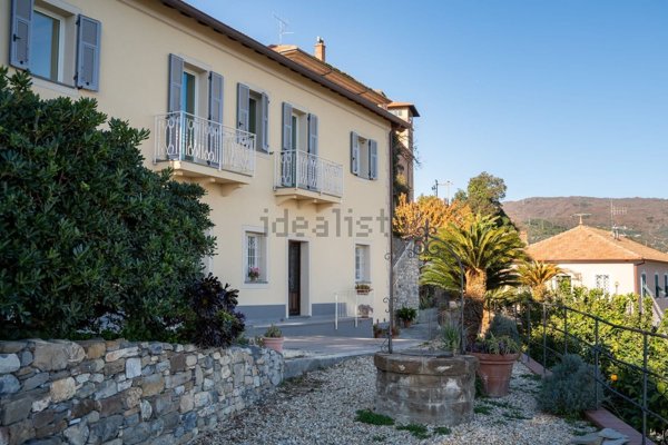 appartamento in affitto a Diano Castello