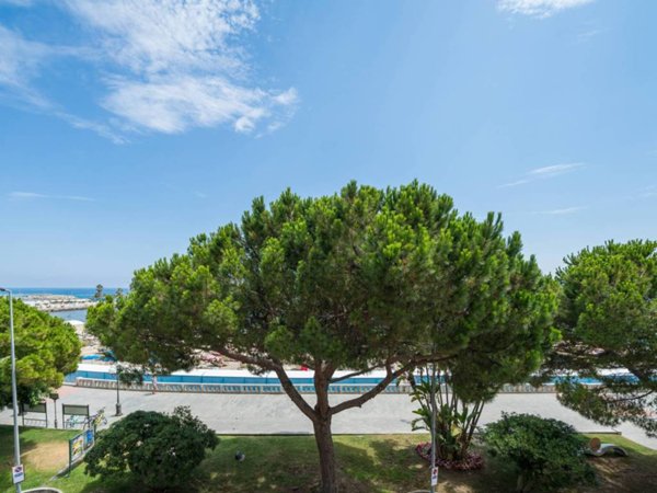 appartamento in affitto a Diano Marina