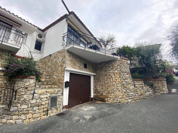 appartamento in affitto a Diano Marina