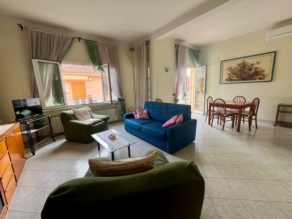 appartamento in affitto a Diano Marina