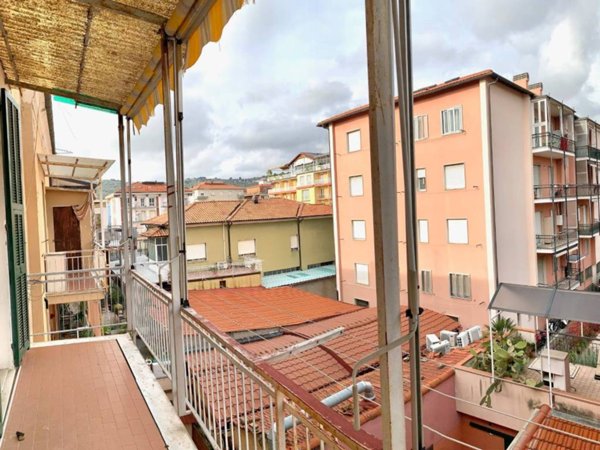 appartamento in affitto a Diano Marina