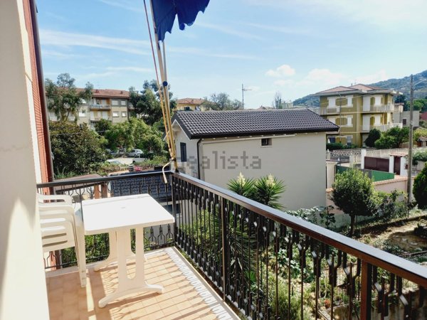 appartamento in affitto a Diano Marina in zona Calderina