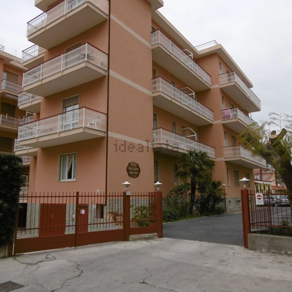 appartamento in affitto a Diano Marina