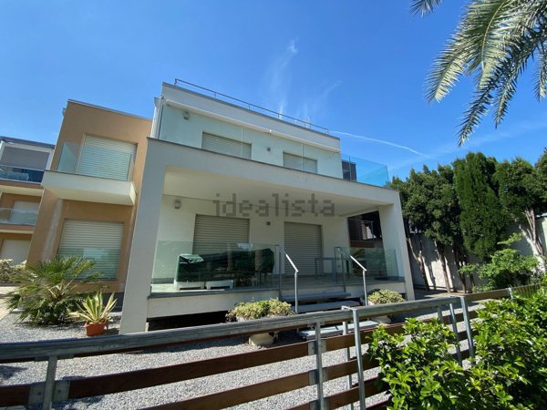 appartamento in affitto a Diano Marina