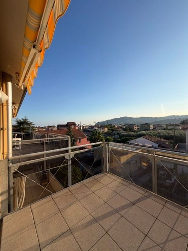 appartamento in affitto a Diano Marina in zona Calderina