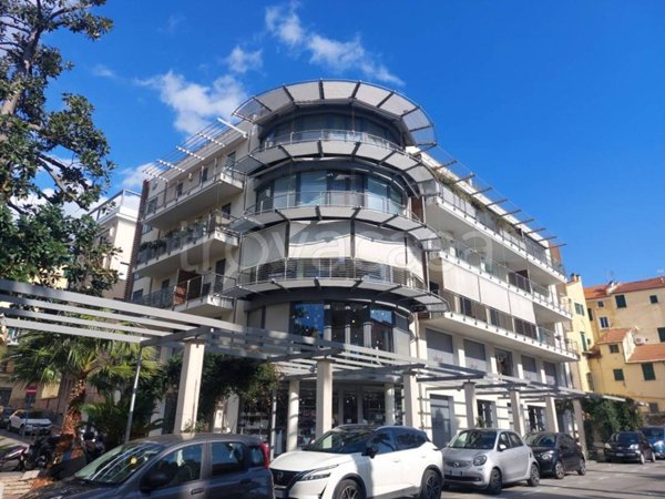 appartamento in affitto ad Imperia in zona Oneglia
