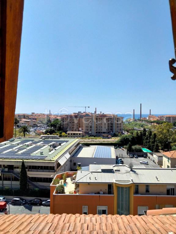 appartamento in affitto ad Imperia in zona Oneglia