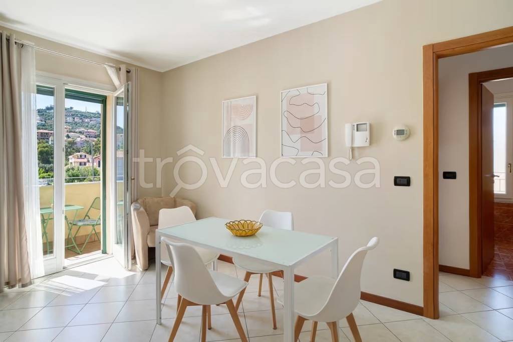 appartamento in affitto ad Imperia in zona Porto Maurizio