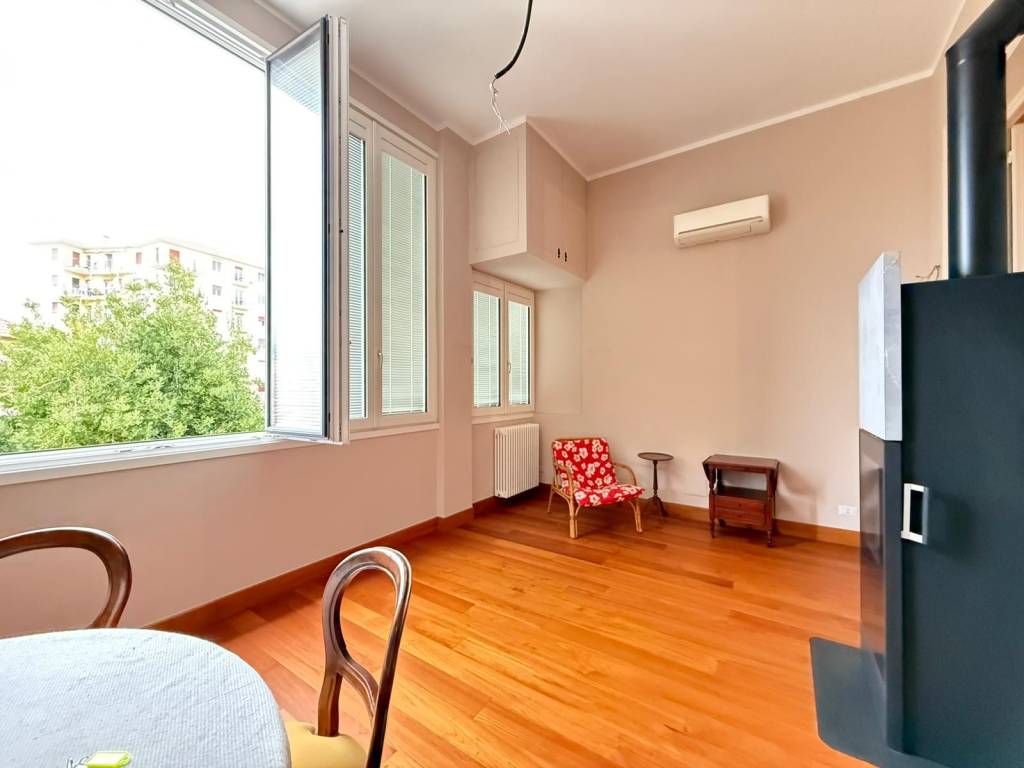 appartamento in affitto ad Imperia in zona Porto Maurizio