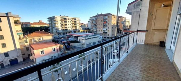 appartamento in affitto ad Imperia