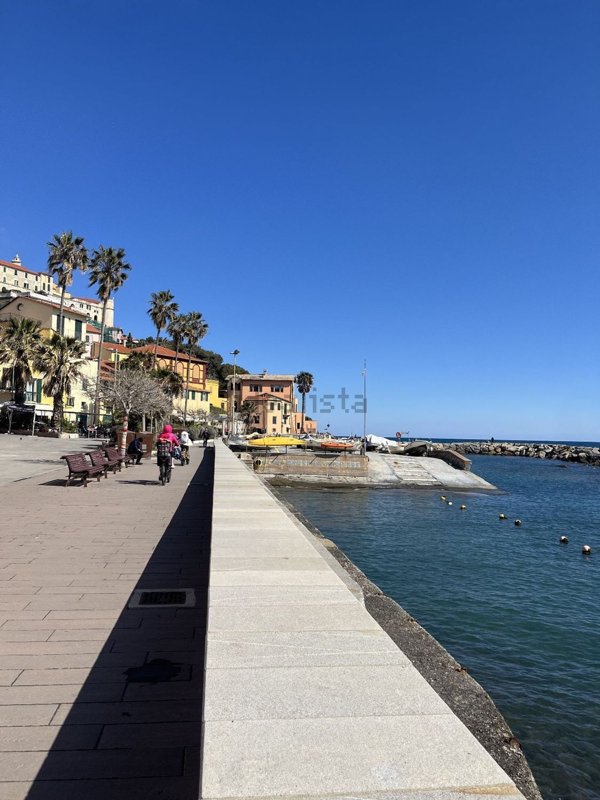 appartamento in affitto ad Imperia