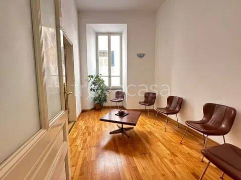 ufficio in affitto ad Imperia in zona Oneglia