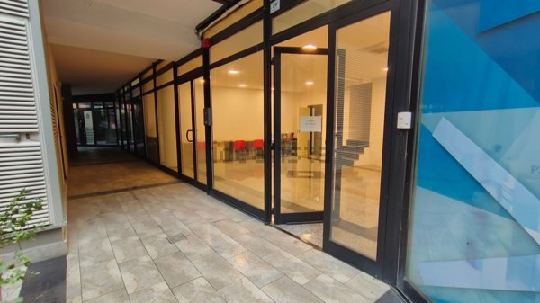 ufficio in affitto ad Imperia in zona Oneglia