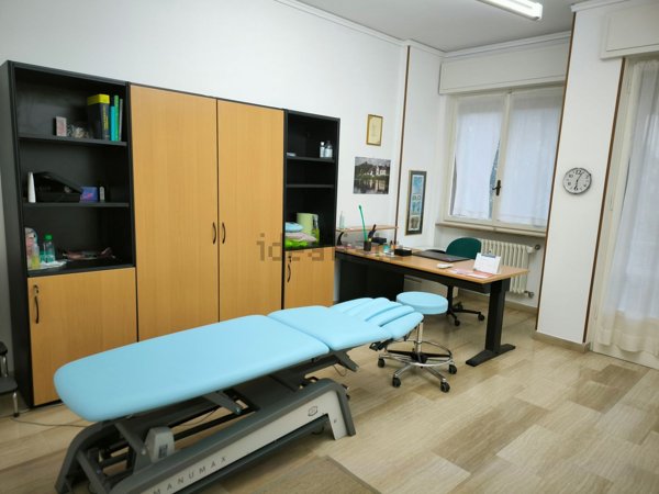 ufficio in affitto ad Imperia