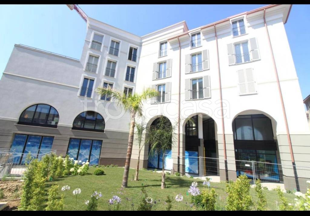 appartamento in affitto ad Imperia in zona Oneglia