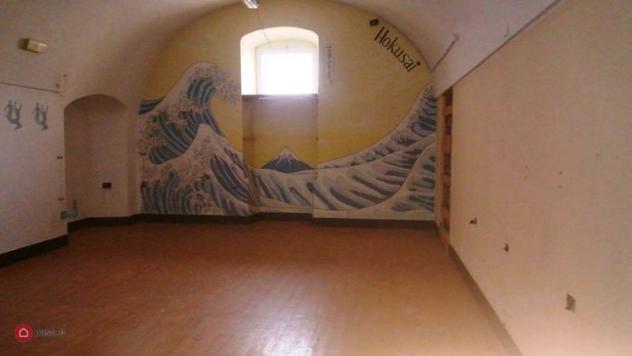 locale commerciale in affitto ad Imperia in zona Porto Maurizio