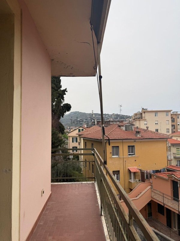 appartamento in affitto ad Imperia in zona Porto Maurizio