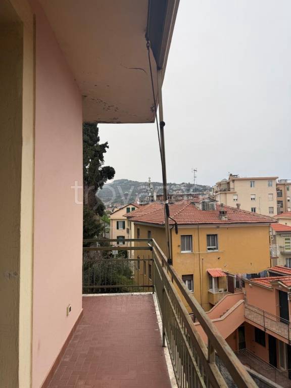 appartamento in affitto ad Imperia in zona Porto Maurizio