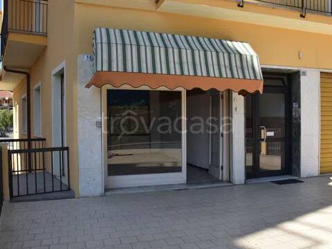 negozio in affitto ad Imperia in zona Porto Maurizio