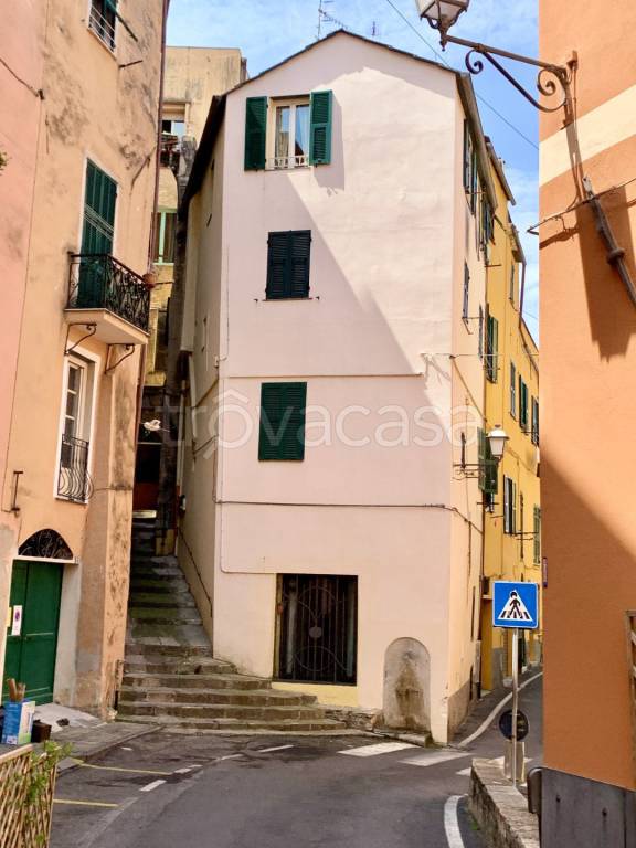 appartamento in affitto ad Imperia in zona Porto Maurizio