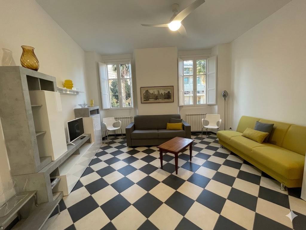 appartamento in affitto ad Imperia in zona Oneglia