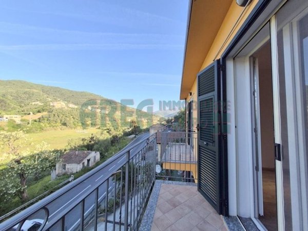 appartamento in affitto ad Imperia in zona Oneglia
