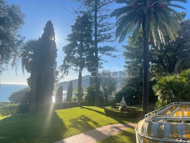 appartamento in affitto ad Ospedaletti